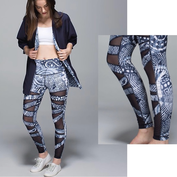 Lululemon Wanderlust Highest Times Tech Mesh Winged Mosaic White Naval Blue Sz 2 - Picture 1 of 13